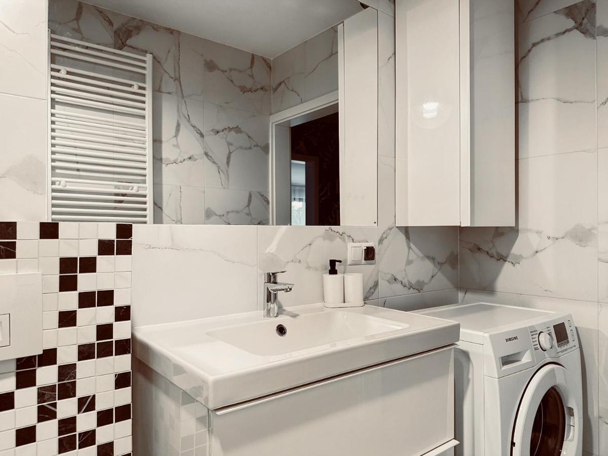 Cozy Apartment In Old Chocolate Factory Krakow Bagian luar foto