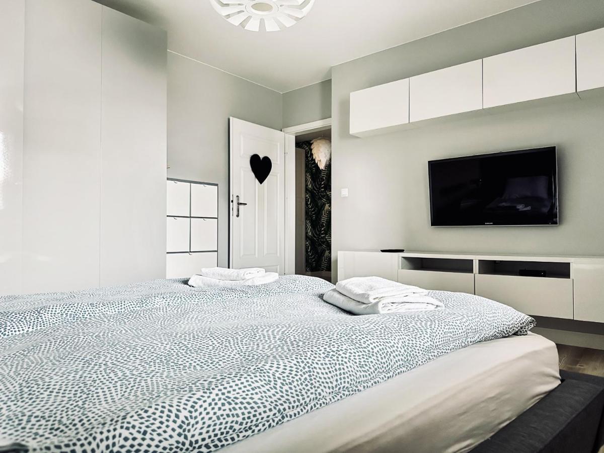 Cozy Apartment In Old Chocolate Factory Krakow Bagian luar foto